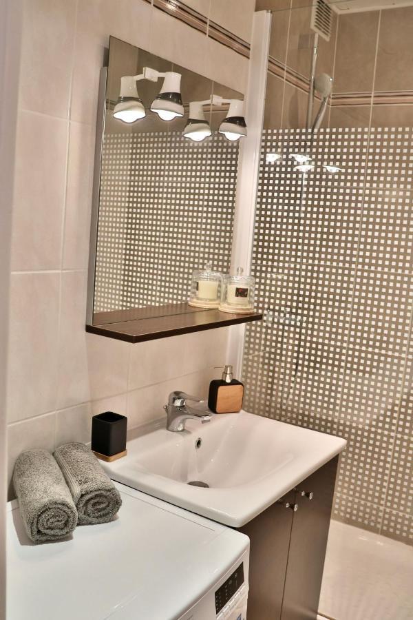 'Cap Confession' - Naturiste - Sea View - Beach - Parking -Air Conditionaire آجد المظهر الخارجي الصورة